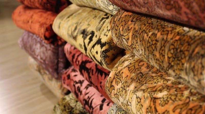 فرش ابریشم قالیچه که در بازار کرمان نایاب شد